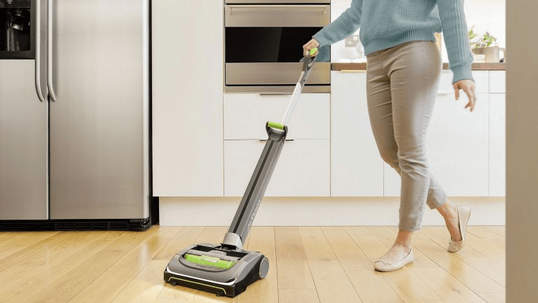Lightweight Vacuum Cleaner